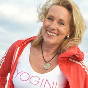 Hansa Yoga Hatha Yogalehrerin Yogawerft Martina Mittag